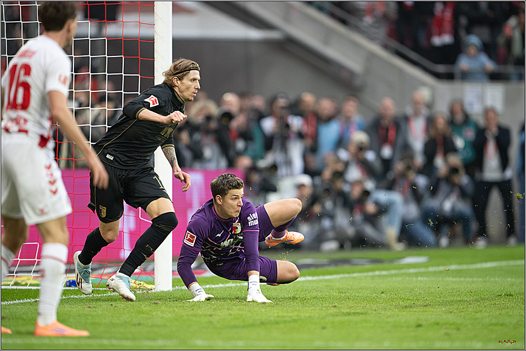 1. FC Koeln vs. FC Augsburg, 18.10.2025