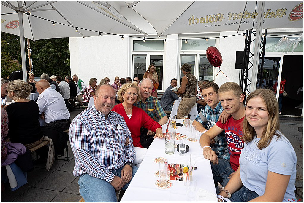 Der Kulturbiergarten 2.0 KG 1.Strassenbahnsitzung e.V und Koelner Kuenstlern, 07.08.2021