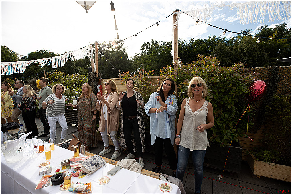 Der Kulturbiergarten 2.0 KG 1.Strassenbahnsitzung e.V und Koelner Kuenstlern, 07.08.2021