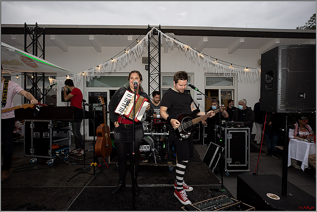 Der Kulturbiergarten 2.0 KG 1.Strassenbahnsitzung e.V und Koelner Kuenstlern, 07.08.2021
