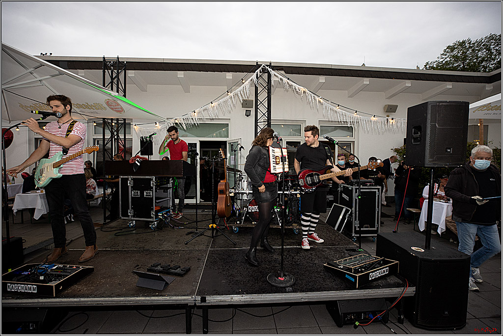 Der Kulturbiergarten 2.0 KG 1.Strassenbahnsitzung e.V und Koelner Kuenstlern, 07.08.2021