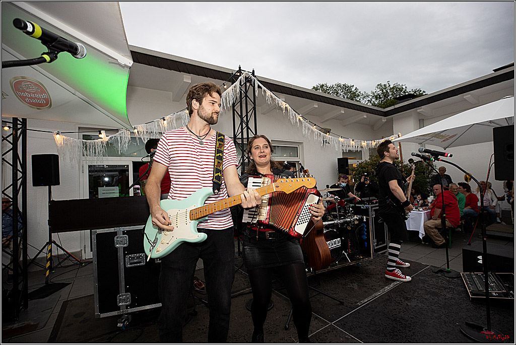 Der Kulturbiergarten 2.0 KG 1.Strassenbahnsitzung e.V und Koelner Kuenstlern, 07.08.2021
