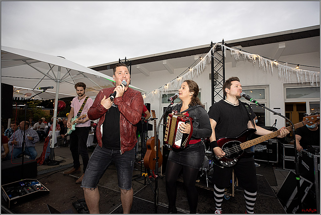 Der Kulturbiergarten 2.0 KG 1.Strassenbahnsitzung e.V und Koelner Kuenstlern, 07.08.2021