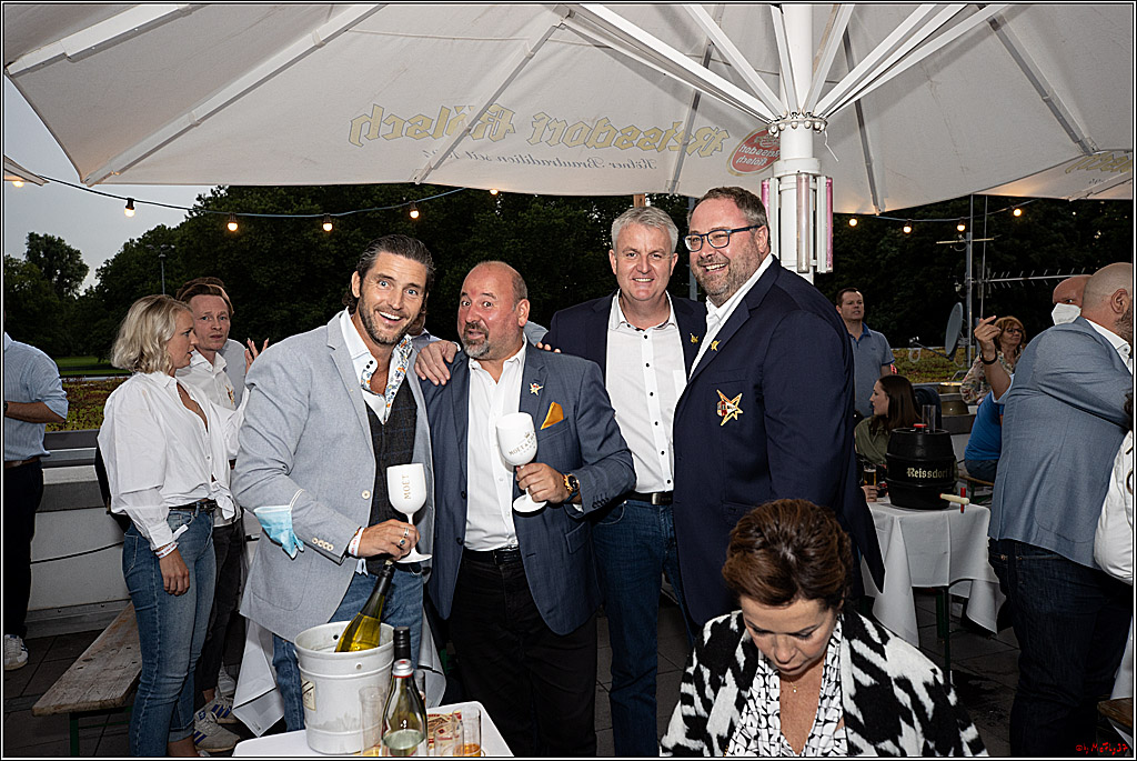 Der Kulturbiergarten 2.0 KG 1.Strassenbahnsitzung e.V und Koelner Kuenstlern, 07.08.2021