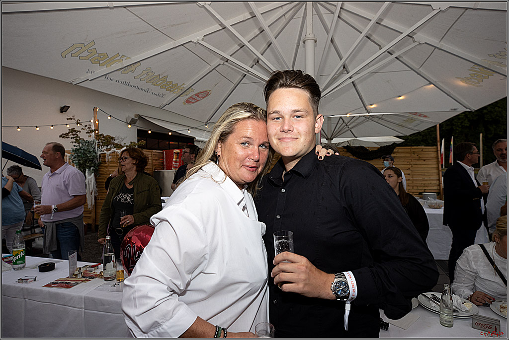 Der Kulturbiergarten 2.0 KG 1.Strassenbahnsitzung e.V und Koelner Kuenstlern, 07.08.2021