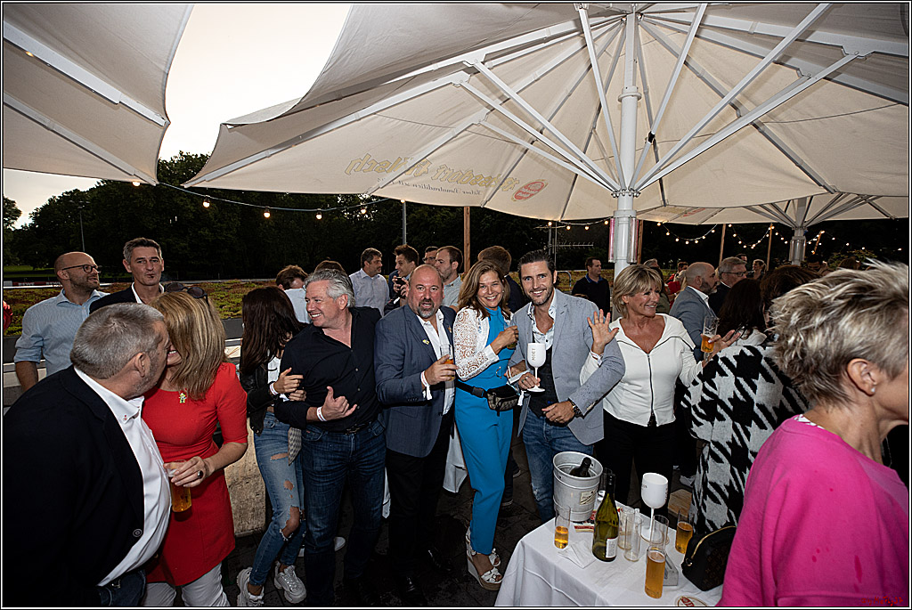 Der Kulturbiergarten 2.0 KG 1.Strassenbahnsitzung e.V und Koelner Kuenstlern, 07.08.2021