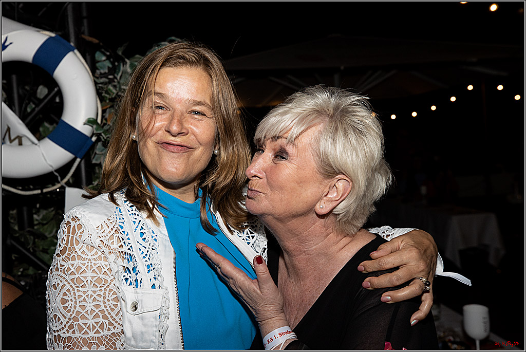 Der Kulturbiergarten 2.0 KG 1.Strassenbahnsitzung e.V und Koelner Kuenstlern, 07.08.2021