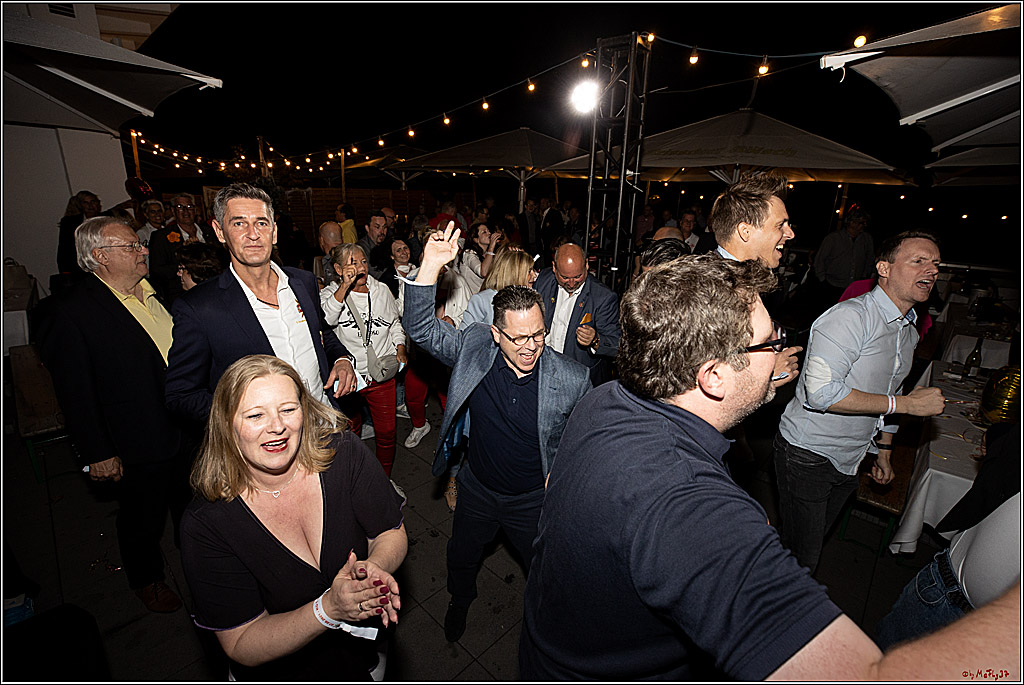 Der Kulturbiergarten 2.0 KG 1.Strassenbahnsitzung e.V und Koelner Kuenstlern, 07.08.2021