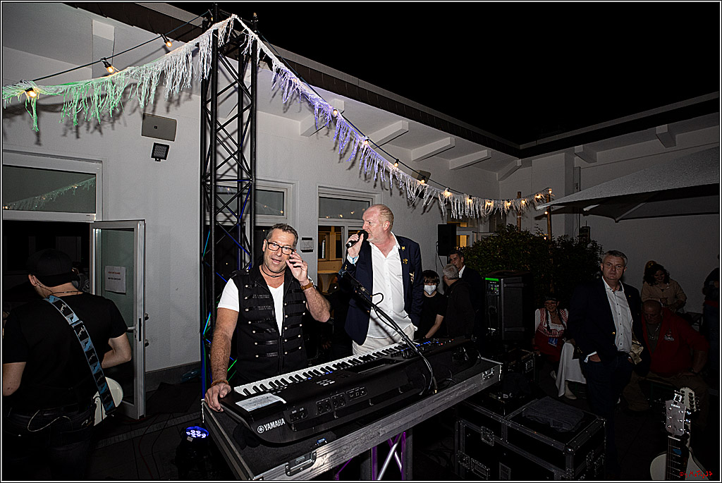 Der Kulturbiergarten 2.0 KG 1.Strassenbahnsitzung e.V und Koelner Kuenstlern, 07.08.2021