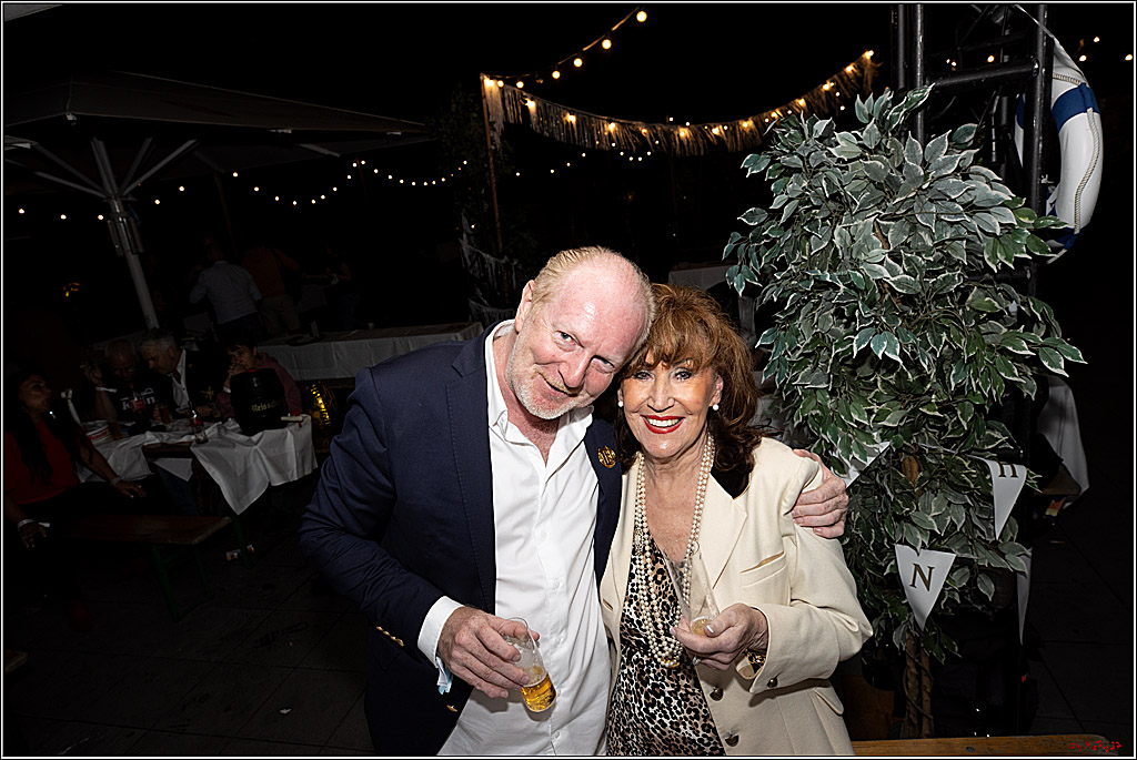 Der Kulturbiergarten 2.0 KG 1.Strassenbahnsitzung e.V und Koelner Kuenstlern, 07.08.2021