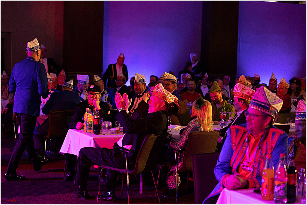 1. Straßenbahnsitzung Hofburg; Koeln, 21.01.2023