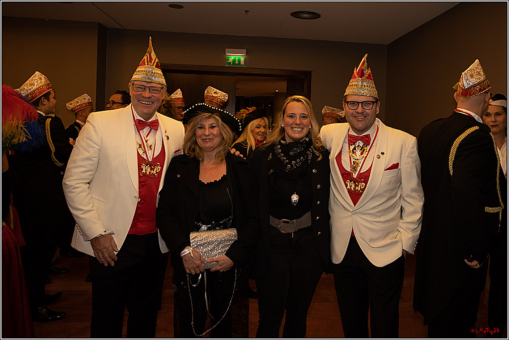 1. Straßenbahnsitzung Hofburg; Koeln, 21.01.2023