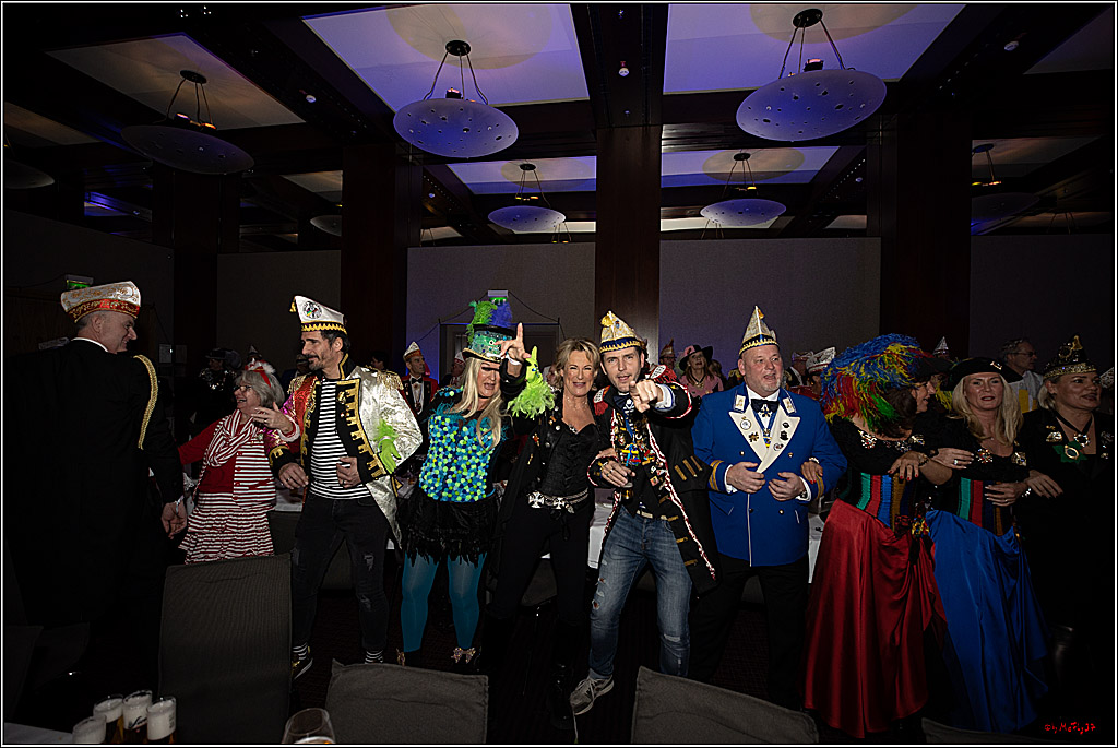 1. Straßenbahnsitzung Hofburg; Koeln, 21.01.2023