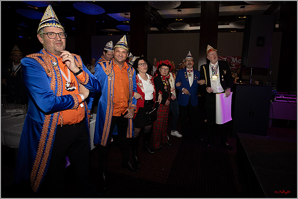 1. Straßenbahnsitzung Hofburg; Koeln, 21.01.2023