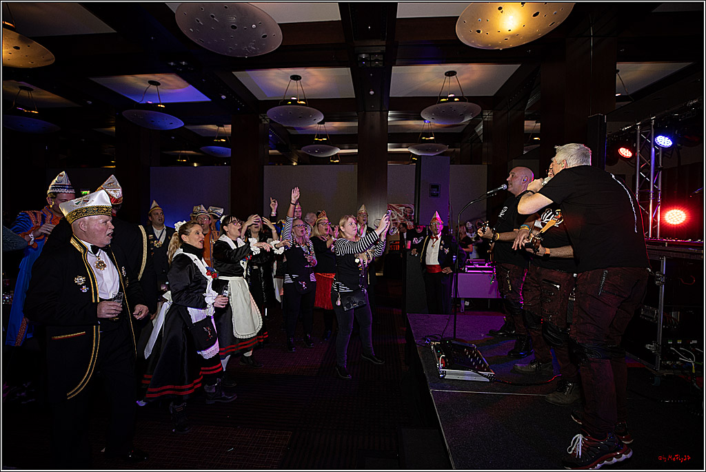 1. Straßenbahnsitzung Hofburg; Koeln, 21.01.2023