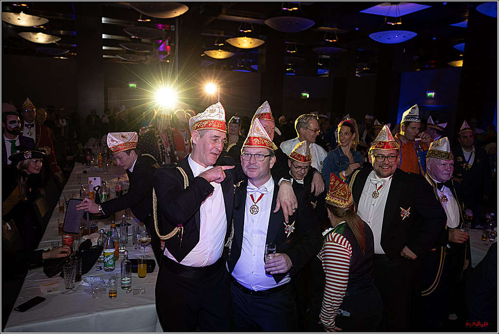 1. Straßenbahnsitzung Hofburg; Koeln, 21.01.2023