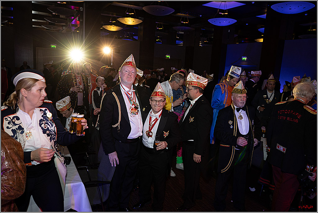 1. Straßenbahnsitzung Hofburg; Koeln, 21.01.2023