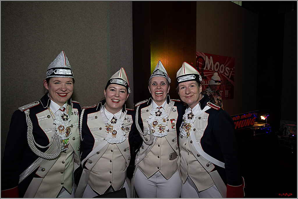 1. Straßenbahnsitzung Hofburg; Koeln, 21.01.2023