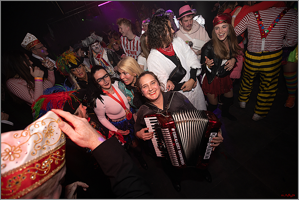 1.Stassenbahnsitzung Rosenmontagszug 2023 - Club Einundfünfzig; Koeln, 20.02.2023