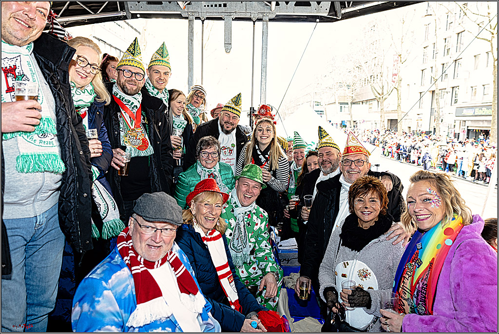 1.Stassenbahnsitzung Rosenmontagszug 2023 - Club Einundfünfzig; Koeln, 20.02.2023