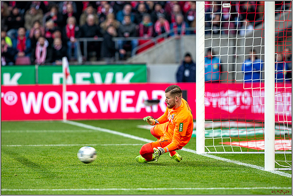 1. Fussball-Bundesliga; 1. FC Koeln - FC Augsburg,, 30.11.2019