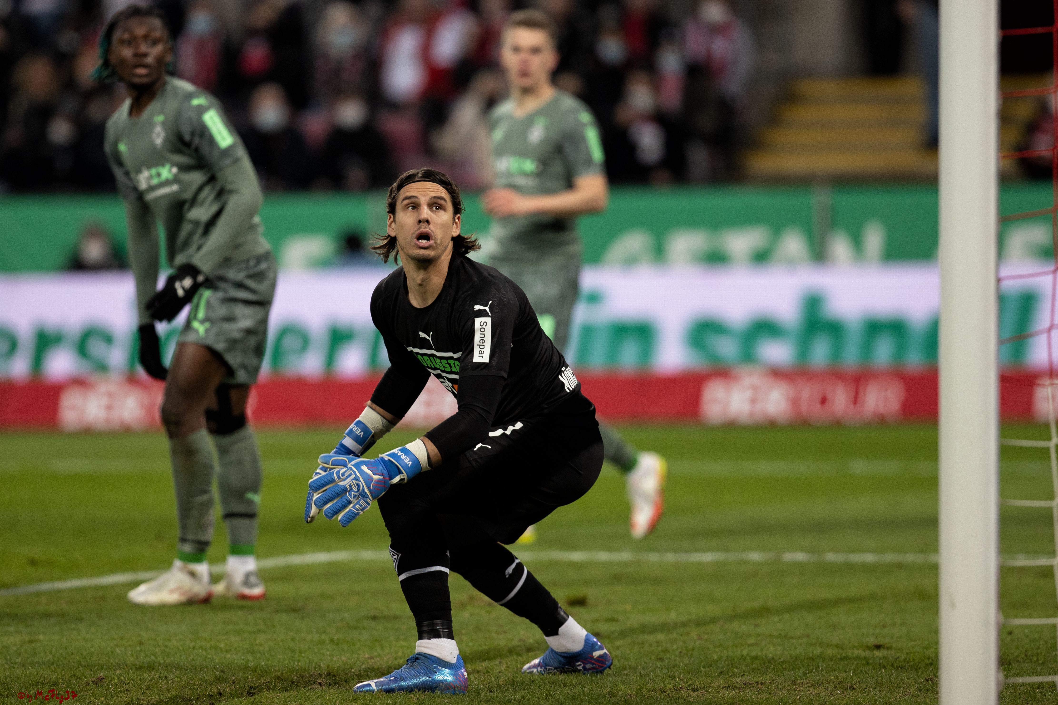 1. Fussball Bundesliga, 1.FC Koeln - Borussia Moenchengladbach, 27.11.2021