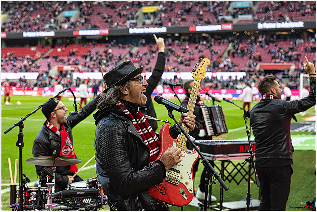 1. Fussball Bundesliga, 1.FC Koeln - FC Augsburg, 04.11.2023