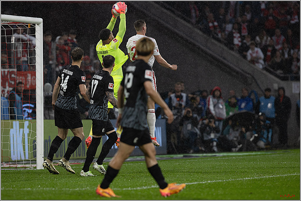 1. Fussball Bundesliga, 1.FC Köln - SC Freiburg, 04.05.2024