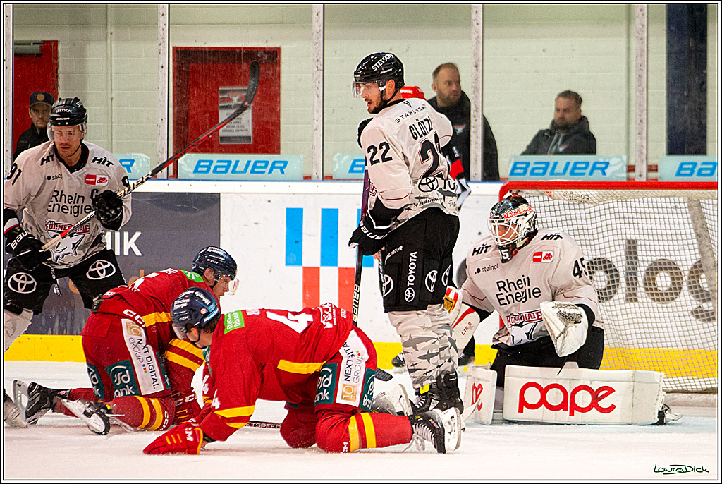 PENNY DEL; Testspiel Koelner Haie- Duesseldorfer EG; Koeln, 03.09.2023