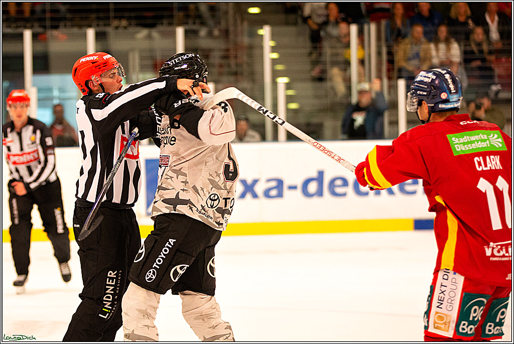 PENNY DEL; Testspiel Koelner Haie- Duesseldorfer EG; Koeln, 03.09.2023