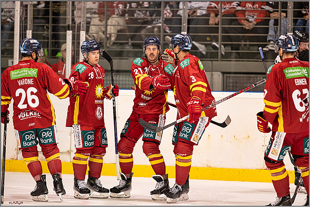 PENNY DEL 1. Testspiel Koelner Haie - Duesseldorfer EG ; Koeln, 03.09.2023