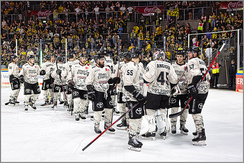 PENNY DEL 1. Testspiel Krefeld Pinguine - Koelner Haie; Krefeld, 10.09.2023