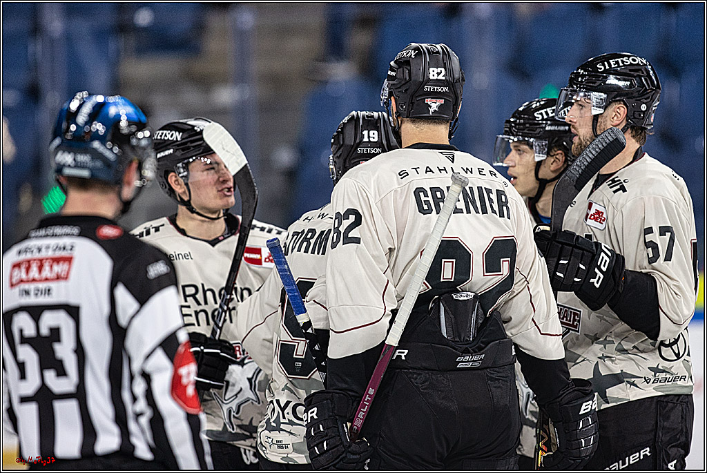 PENNY DEL 1. Testspiel Krefeld Pinguine - Koelner Haie; Krefeld, 10.09.2023