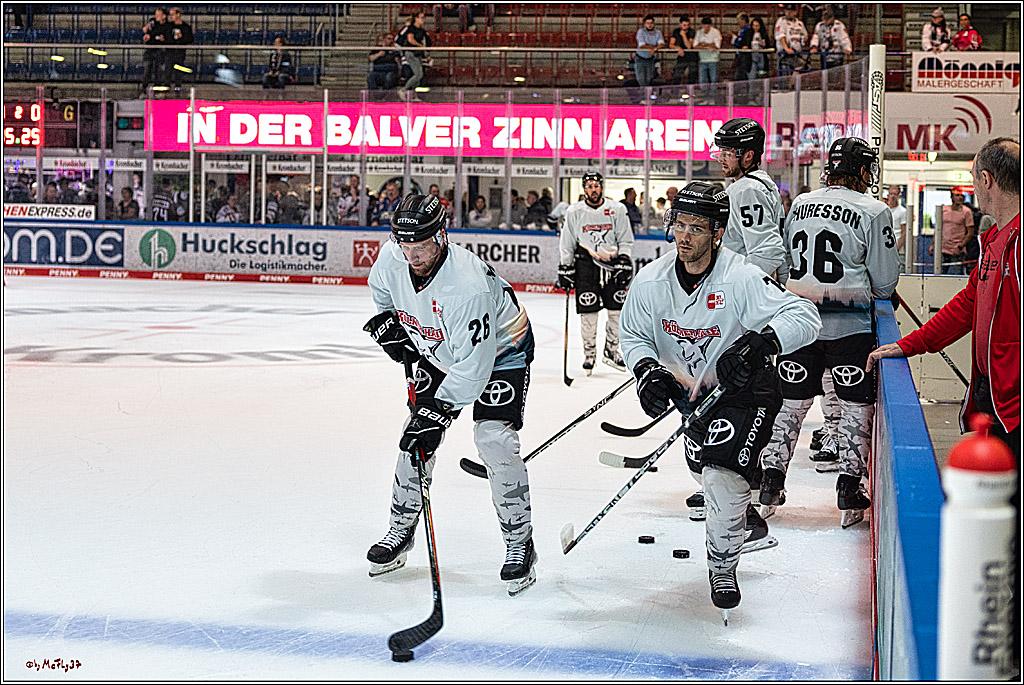 PENNY DEL 1 Iserlohn Roosters - Koelner Haie; Koeln, 28.09.2023