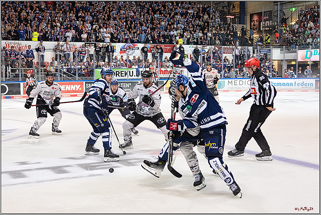PENNY DEL 1 Iserlohn Roosters - Koelner Haie; Koeln, 28.09.2023