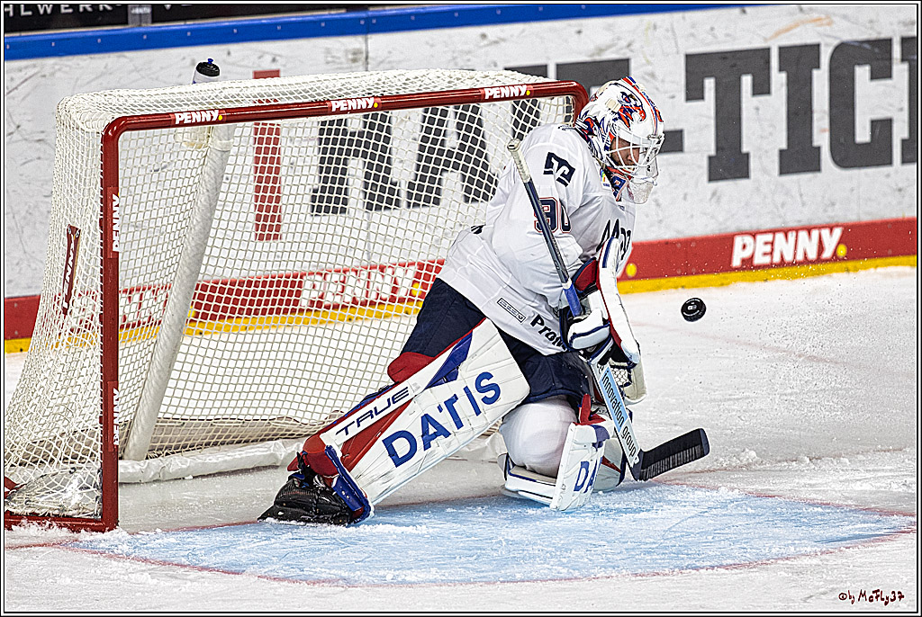 PENNY DEL 1. Koelner Haie - Adler Mannheim; Koeln, 30.09.2023