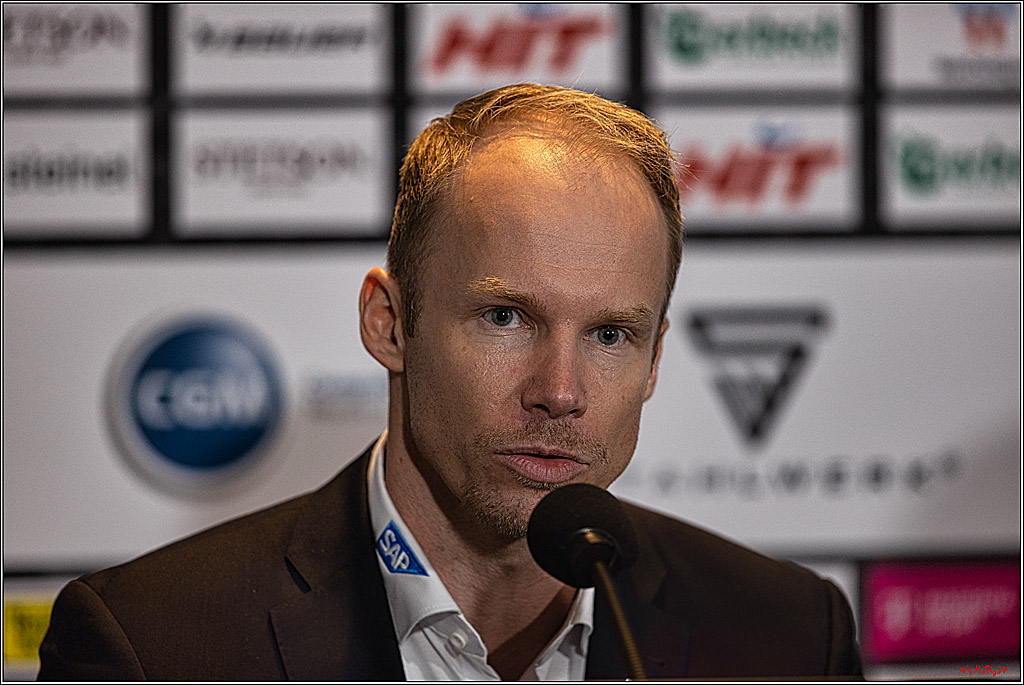 PENNY DEL 1. Koelner Haie - Adler Mannheim; Koeln, 30.09.2023