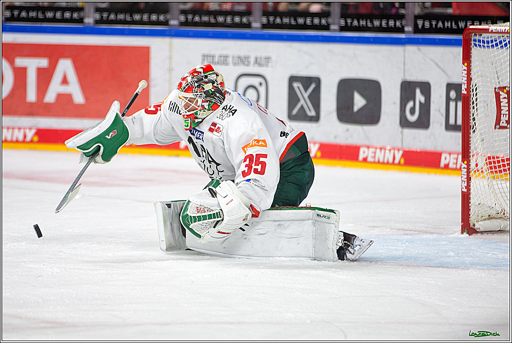 PENNY DEL; Koelner Haie- AEV Augsburg; Koeln, 03.10.2023