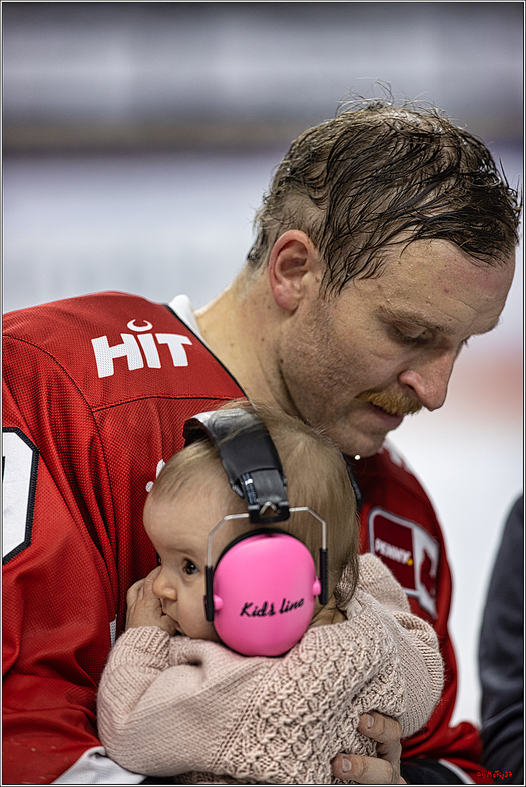 PENNY DEL 1. Koelner Haie - Augsburger Panther; Koeln, 03.10.2023