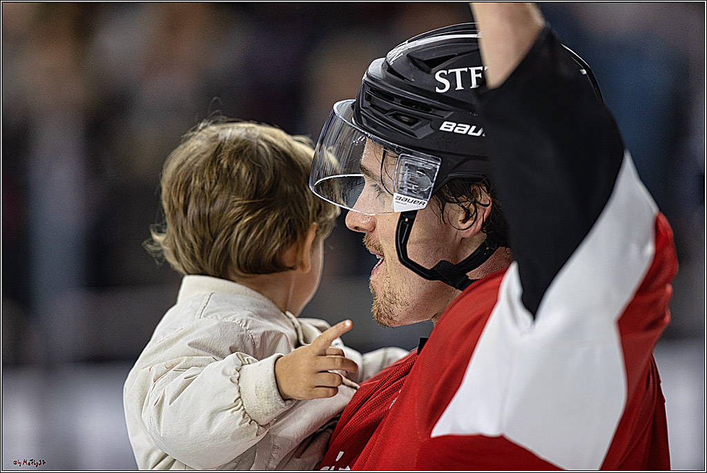PENNY DEL 1. Koelner Haie - Augsburger Panther; Koeln, 19.11.2023