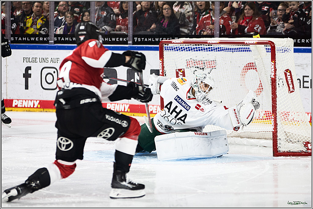 PENNY DEL; Koelner Haie-Augsburger Panthers; Koeln, 19.11.2023