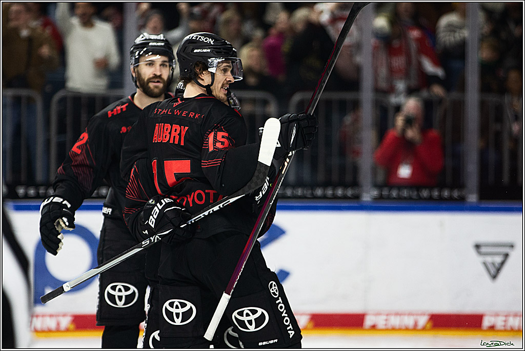 PENNY DEL; Koelner Haie-Straubing Tigers; Koeln, 24.11.2023