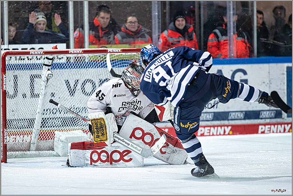 PENNY DEL Iserlohn Roosters - 1. Koelner Haie; Iserlohn, 01.12.2023
