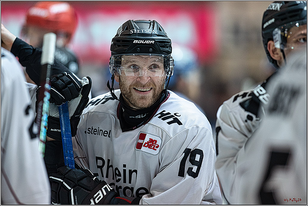 PENNY DEL Iserlohn Roosters - 1. Koelner Haie; Iserlohn, 01.12.2023
