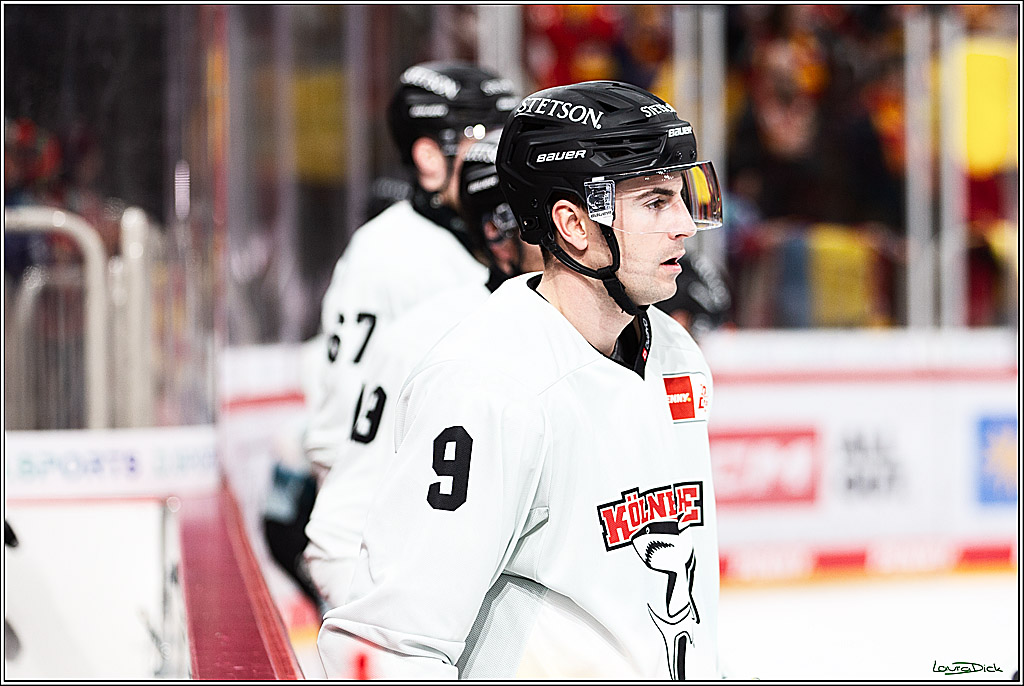 PENNY DEL; Duesseldorfer EG- Koelner Haie; Duesseldorf, 03.12.2023