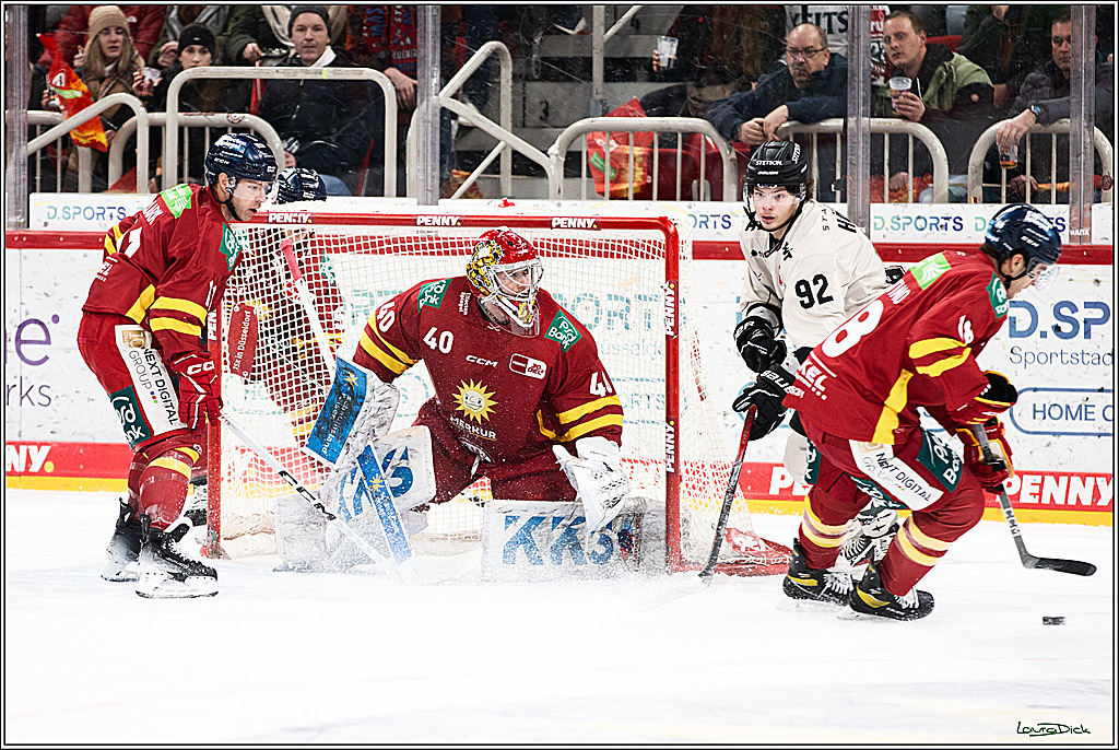 PENNY DEL; Duesseldorfer EG- Koelner Haie; Duesseldorf, 03.12.2023