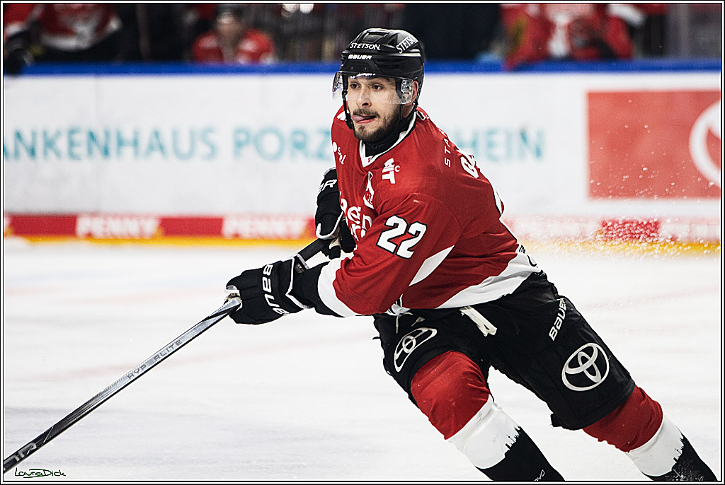 PENNY DEL; Koelner Haie- Straubing Tigers; Koeln, 15.12.2023