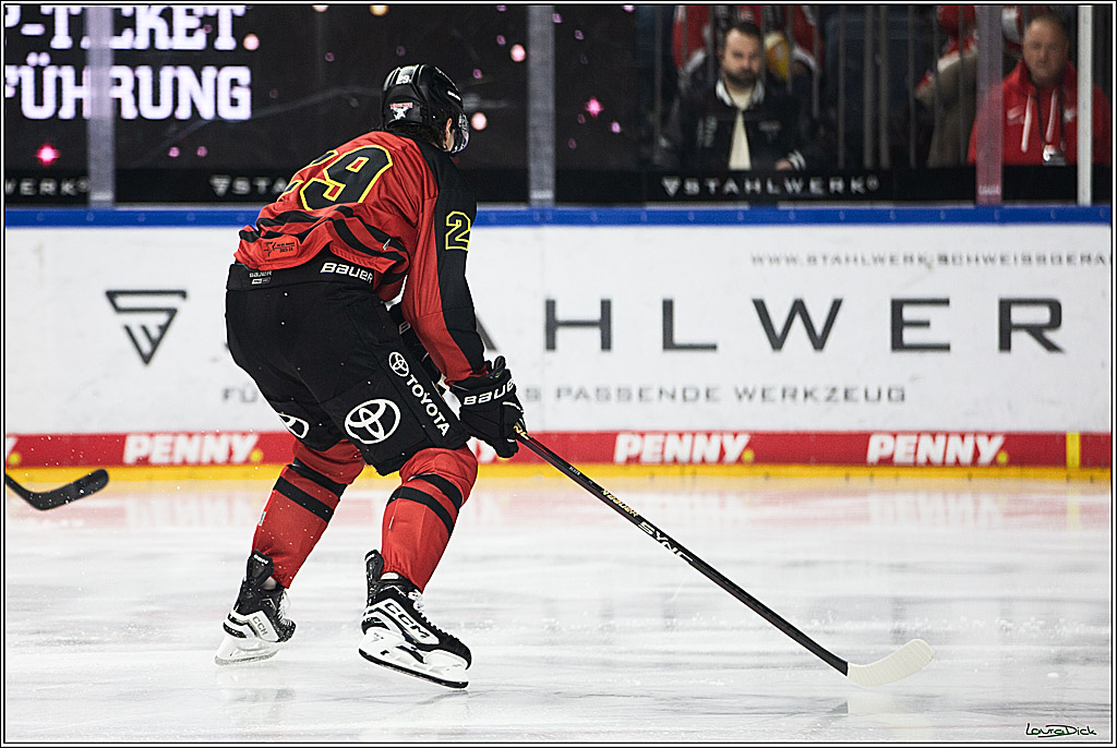 PENNY DEL; Koelner Haie- Nuernberger Ice Tigers; Koeln, 17.12.2023