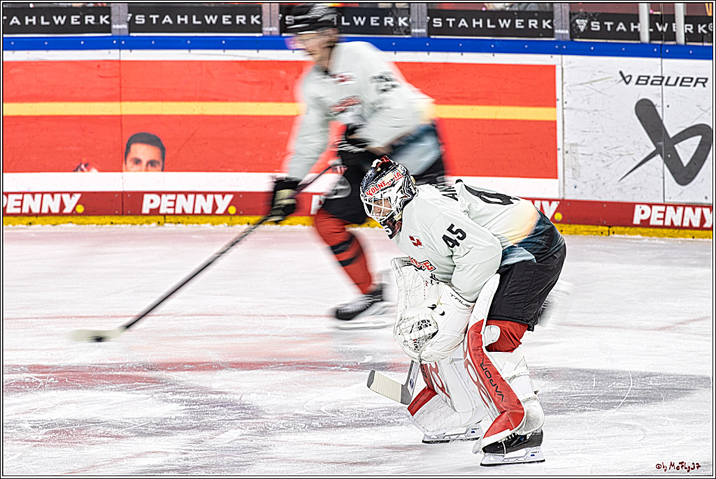 PENNY DEL 1. Koelner Haie - Nürnberg Ice Tigers; Koeln, 17.12.2023