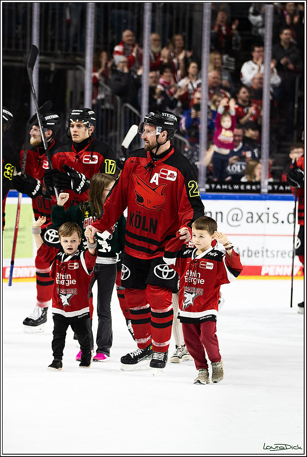 PENNY DEL; Koelner Haie- Nuernberger Ice Tigers; Koeln, 17.12.2023